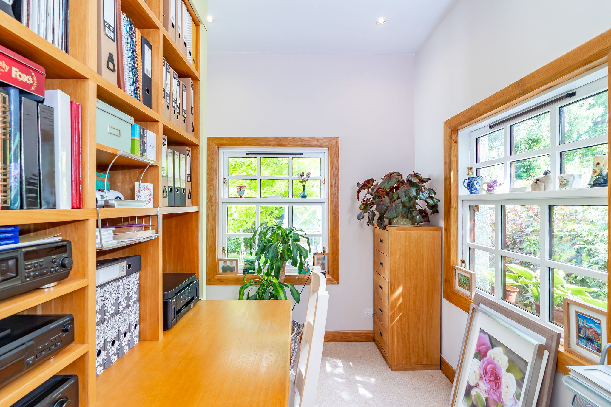 4 Bedroom Property For Sale in Edinburgh, Balerno, 21 Lovedale Road £