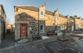 32A Drum Brae South, Edinburgh