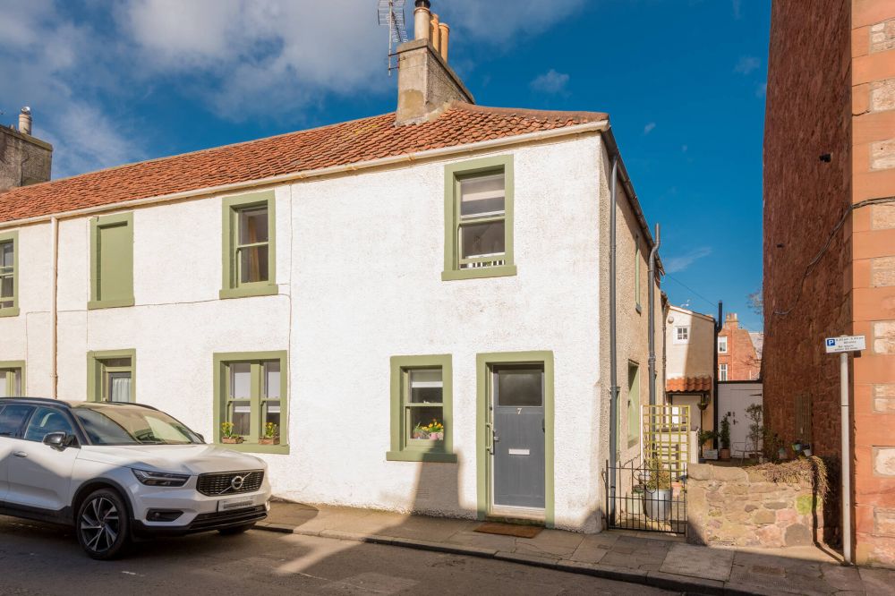 Property details Paris Steele