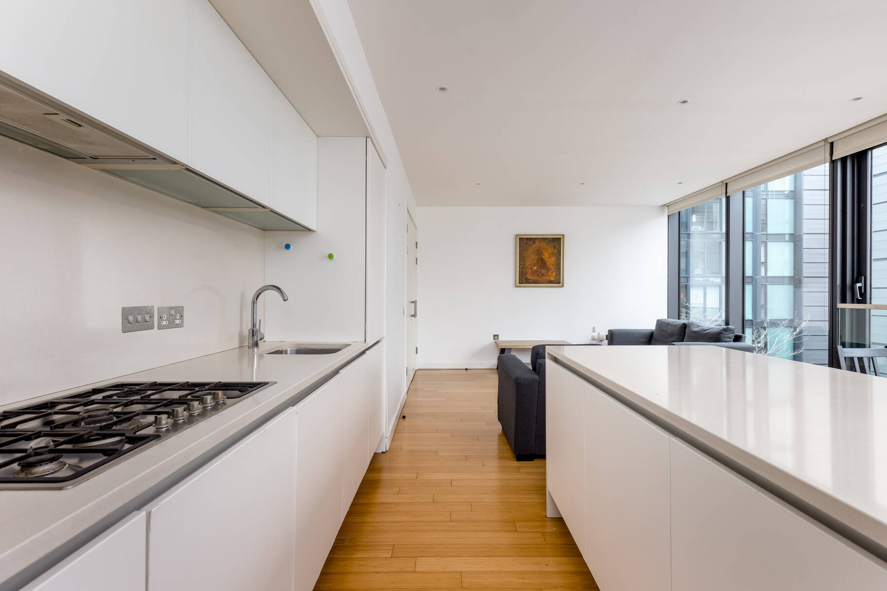 Flat 14, 31 Simpson Loan, Edinburgh, EH3 9GG