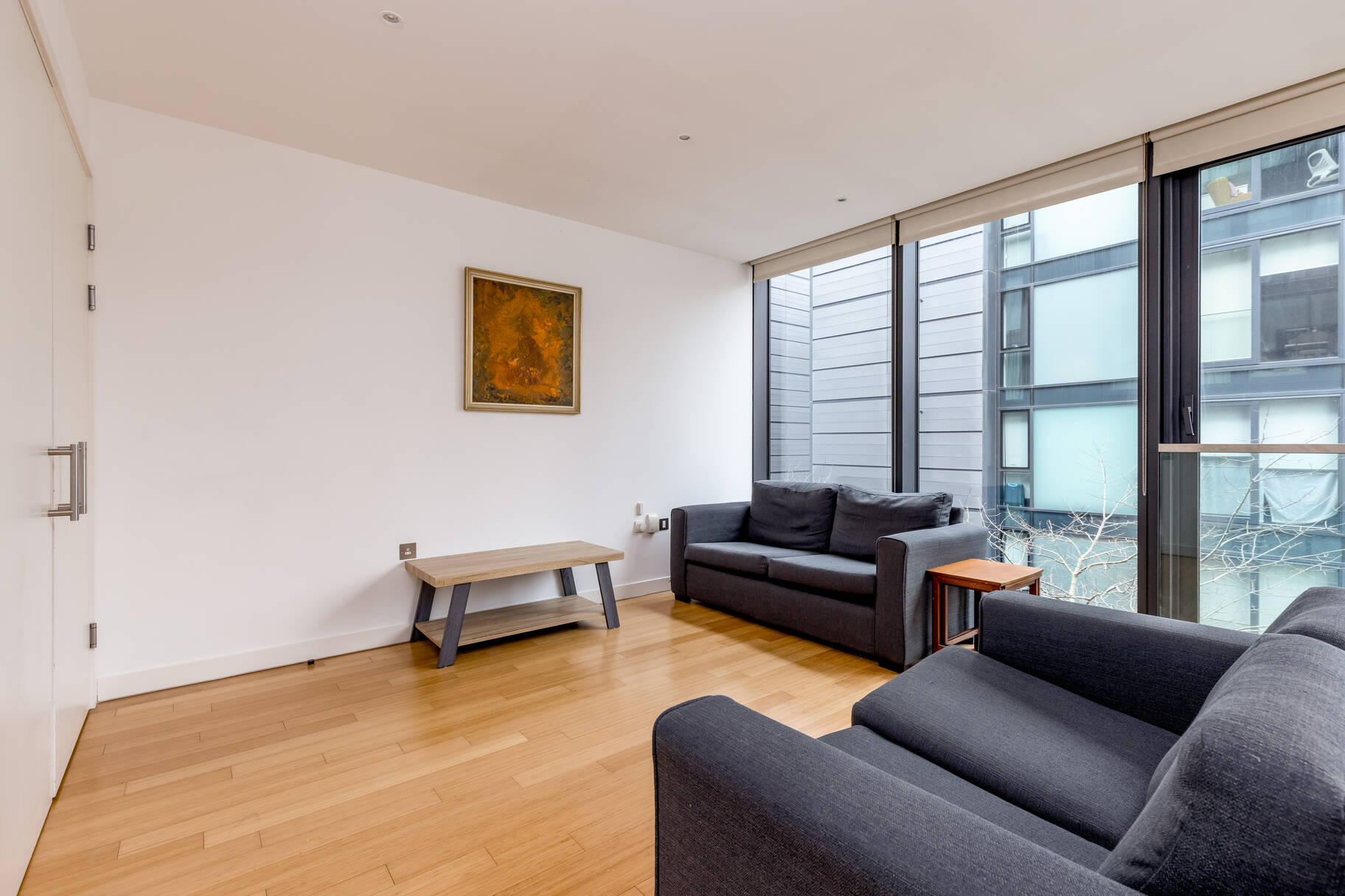 Flat 14, 31 Simpson Loan, Edinburgh, EH3 9GG