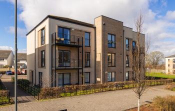 49/8 Lowrie Gait, South Queensferry