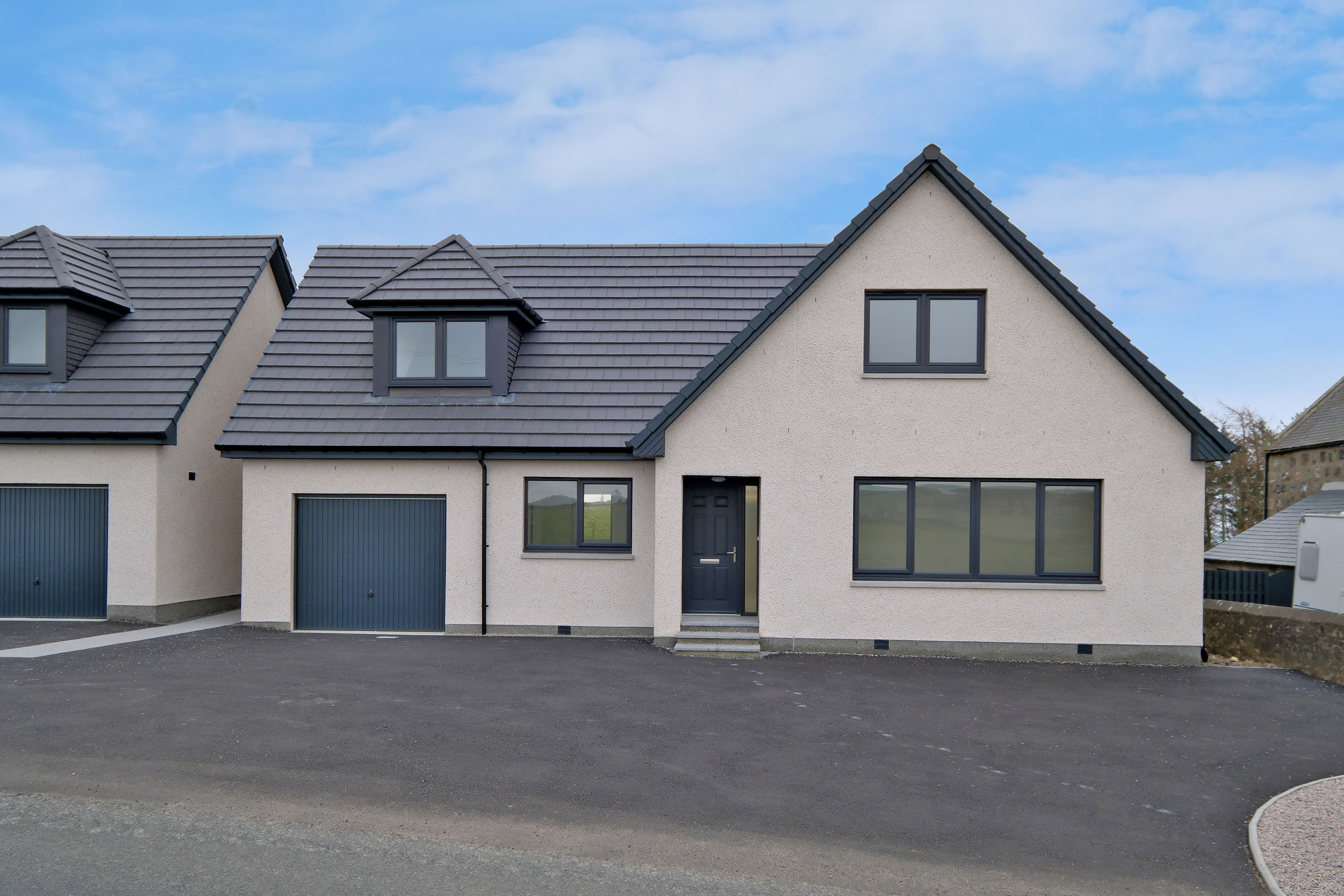Property details for 2 Hill of Keir, Belhelvie, AB23 8YS Peterkins