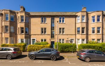 28/2 Learmonth Crescent, Edinburgh