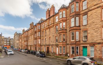17 3F3 Springvalley Gardens, Edinburgh
