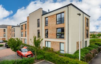 55/3 Lowrie Gait, South Queensferry