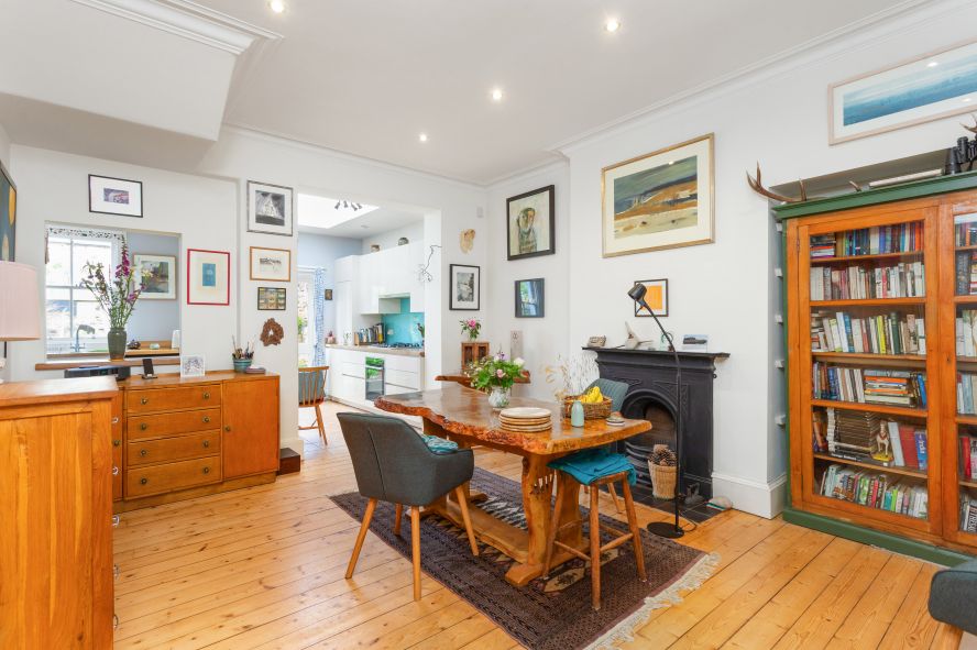 Property Details Annan Solicitors & Estate Agents