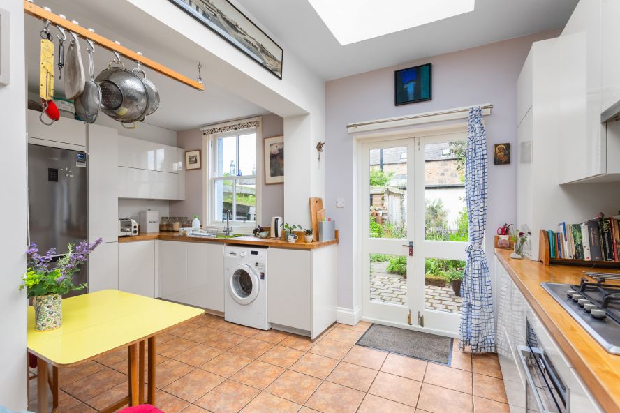 Property Details Annan Solicitors & Estate Agents