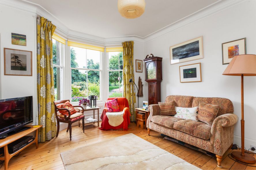 Property Details Annan Solicitors & Estate Agents