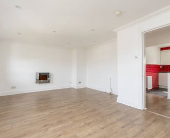 Third image of 13/5 Burnhead Grove, Edinburgh, EH16 6ET