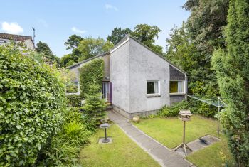 15 Mortonhall Park Way, Mortonhall, Edinburgh