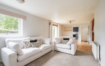 28 Bughtlin Place, Edinburgh