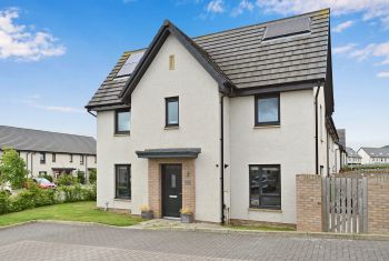 1 Tor Lane, Mortonhall, Edinburgh