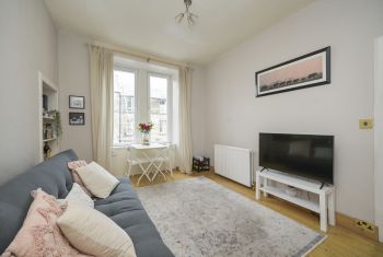 15 (flat 10) Caledonian Place, Dalry, Edinburgh