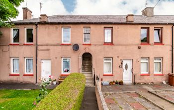 101/1 Stenhouse Crescent, Edinburgh