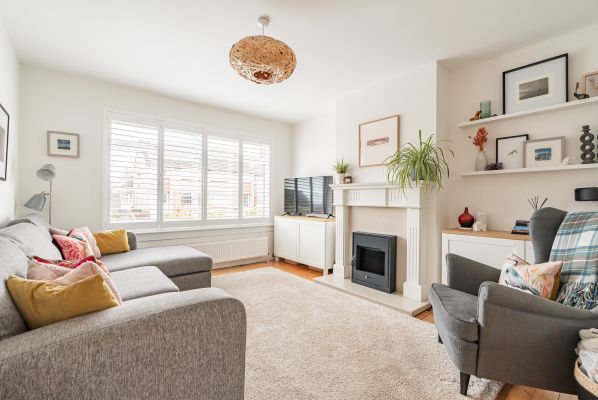 63 Riccarton Mains Road, Currie, EH14 5ND - Image 2