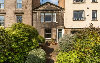 2 John's Place, Edinburgh