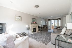 64 Parkgrove Drive, Edinburgh, EH4 7QG - Image 7