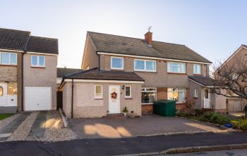 10 Clerwood Row, Edinburgh