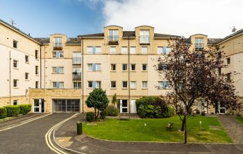 114/4 Crewe Road North, Edinburgh