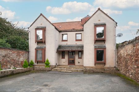 28c Eskside West, Musselburgh, EH21 6PP