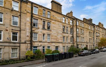 19/8 Wardlaw Place, Edinburgh