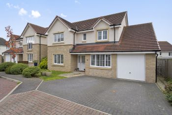 12 Cowdenfoot Loan, Dalkeith