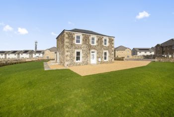 12 Amos Crescent, Maybury, Corstorphine, Edinburgh
