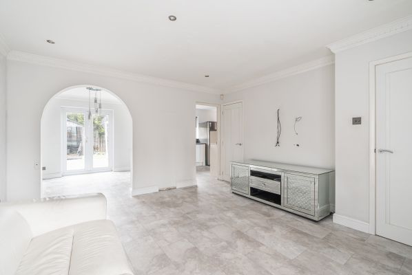 3 Moorfoot View, Gorebridge, EH23 4TN - Image 2