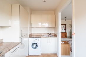 173/415 Carlyle Court, Comely Bank Road, Edinburgh, EH4 1DJ - Image 6