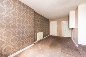 8 Strathalmond Court, Edinburgh, EH4 8AE - Image 7