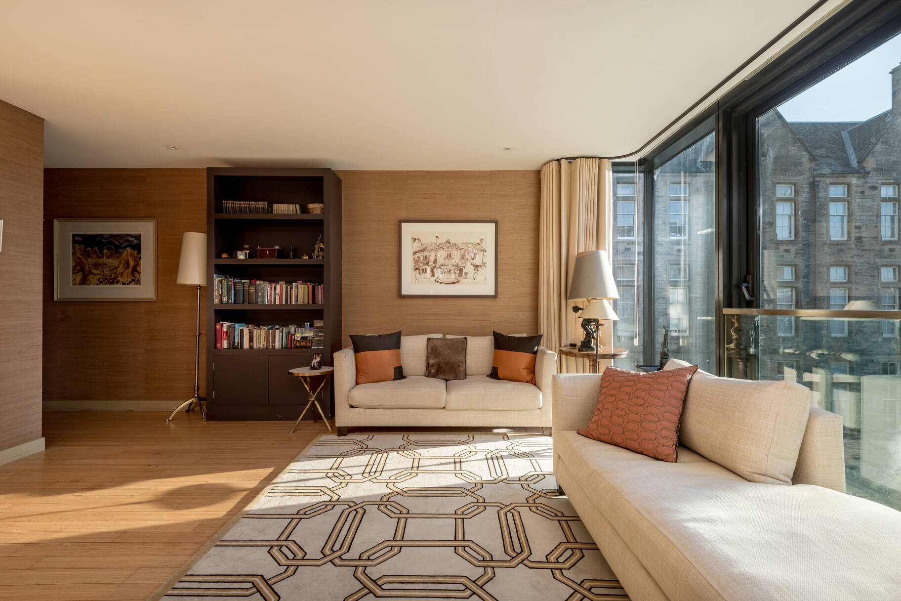 Flat 9, 24, Simpson Loan, Edinburgh, EH3 9GE