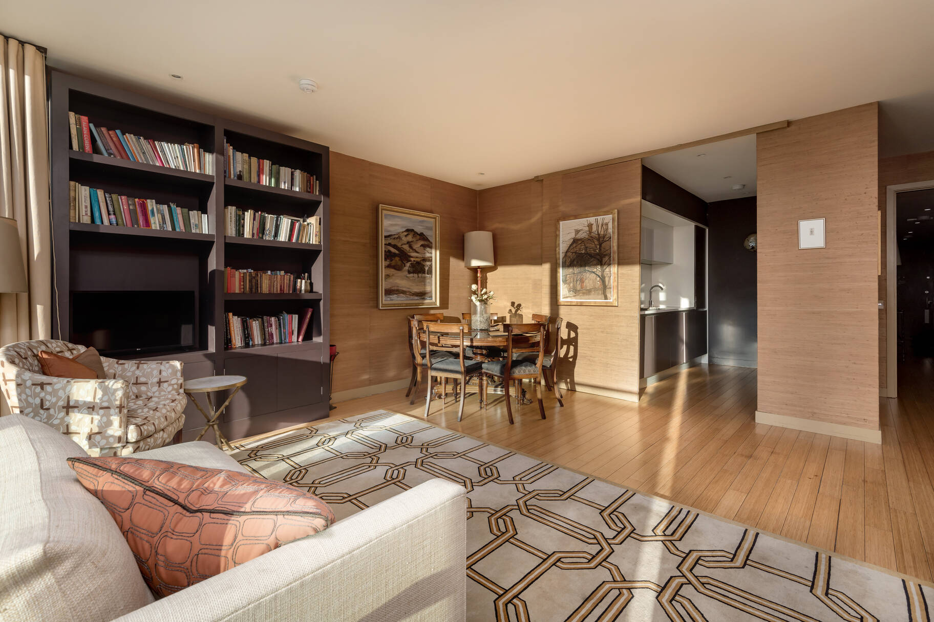 Flat 9, 24, Simpson Loan, Edinburgh, EH3 9GE