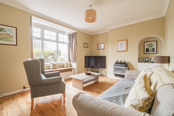 5 Drum Brae North, Edinburgh, EH4 8AR - Image 2