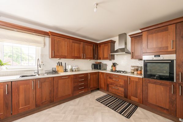 46/5 Hillpark Grove, Edinburgh, EH4 7AP - Image 2