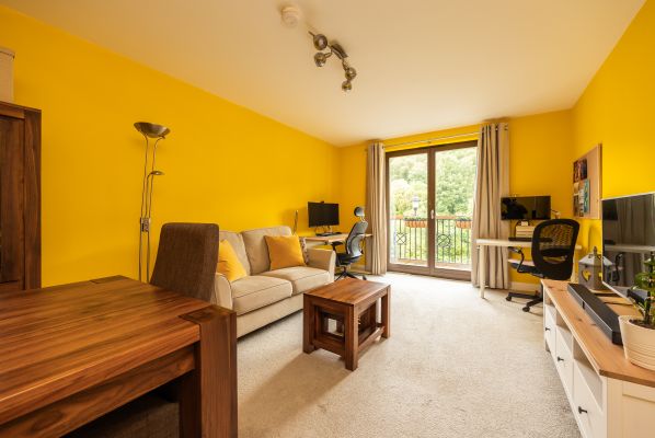 24 Esk Bridge, Penicuik, EH26 8QR - Image 2