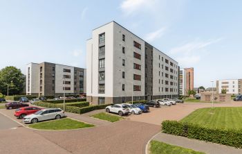 14/23 Arneil Drive, Edinburgh