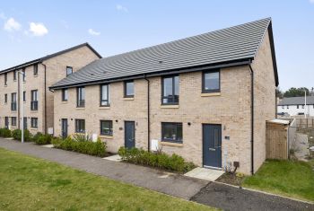 14 Mauseley Park, Cammo, Edinburgh