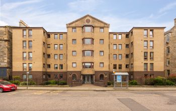 91/13 Henderson Row, Edinburgh