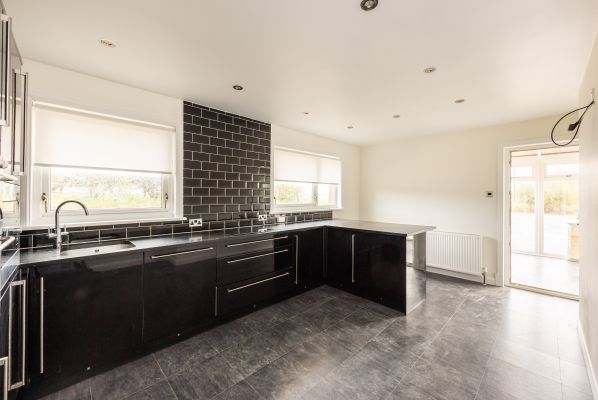 Loganview, Barley Dean, Rosewell, EH24 9EA - Image 3