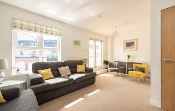 81 East Pilton Farm Wynd, Edinburgh