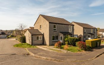 64 Fauldburn, Edinburgh