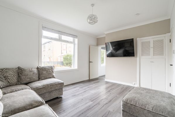 50 Broomfield Crescent, Edinburgh, EH12 7LT - Image 3