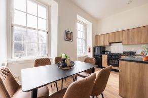 3 2F1 Merchant Street, Edinburgh, EH1 2QD - Image 5