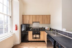 3 2F1 Merchant Street, Edinburgh, EH1 2QD - Image 4