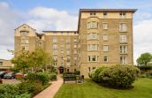 28/50 Roseburn Place, Edinburgh