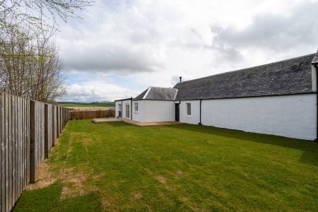 Robinsland Cottage, Deansfoot Road, West Linton, EH46 7AT