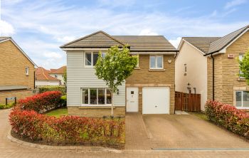 7 Daffodil Way, East Calder