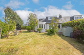 13 Strachan Gardens, Blackhall, Edinburgh, EH4 3RZ