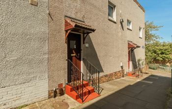 93 Jean Armour Avenue, Edinburgh